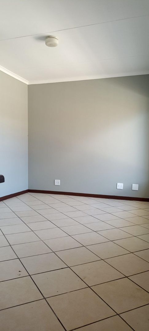 2 Bedroom Property for Sale in Die Bult Western Cape